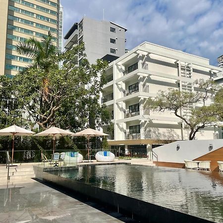 Floral Court Hotel & Residence Sukhumvit 13 Bangkok Ngoại thất bức ảnh